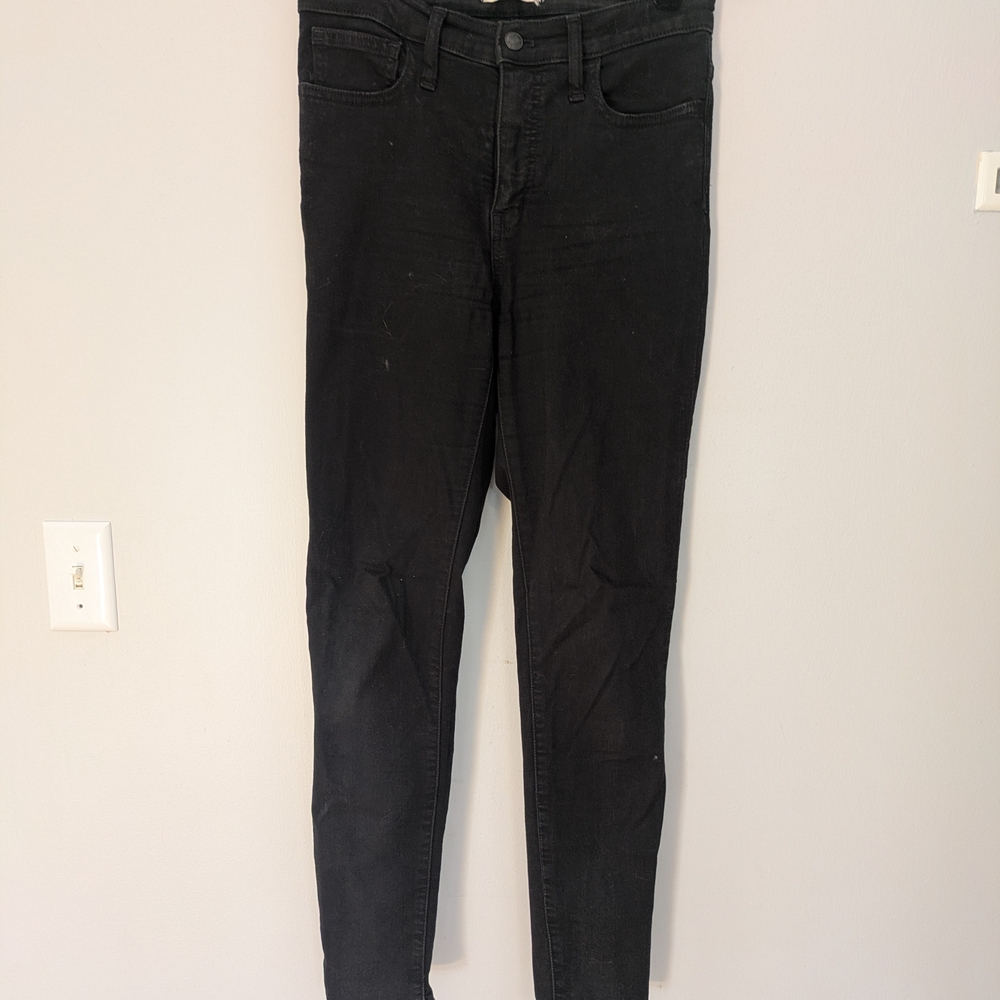 Black Skinny Jeans